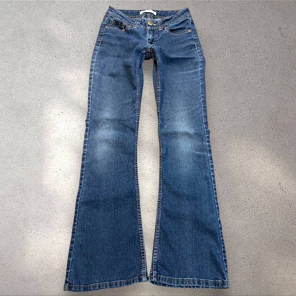 No Boundaries True Low Rise Bootcut Jeans - Picture 1 of 7